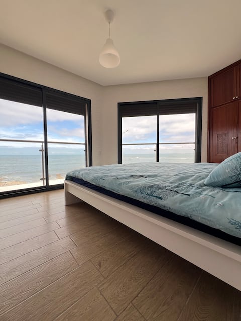 Rêve d’hôte – Reflet de la Mer Horizon Infini