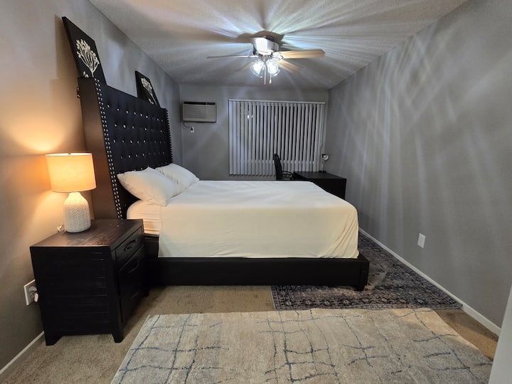 A Cosy Room In A Quiet Location - Eden Prairie, MN