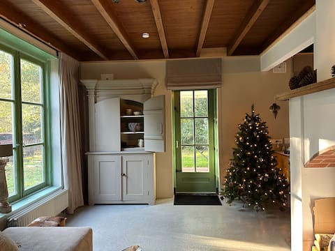 Top Airbnb: De Herder Outbuilding in Wijk 00 Nunspeet
