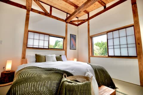 Genki House: 7m to Slopes | Parking | Reno’d