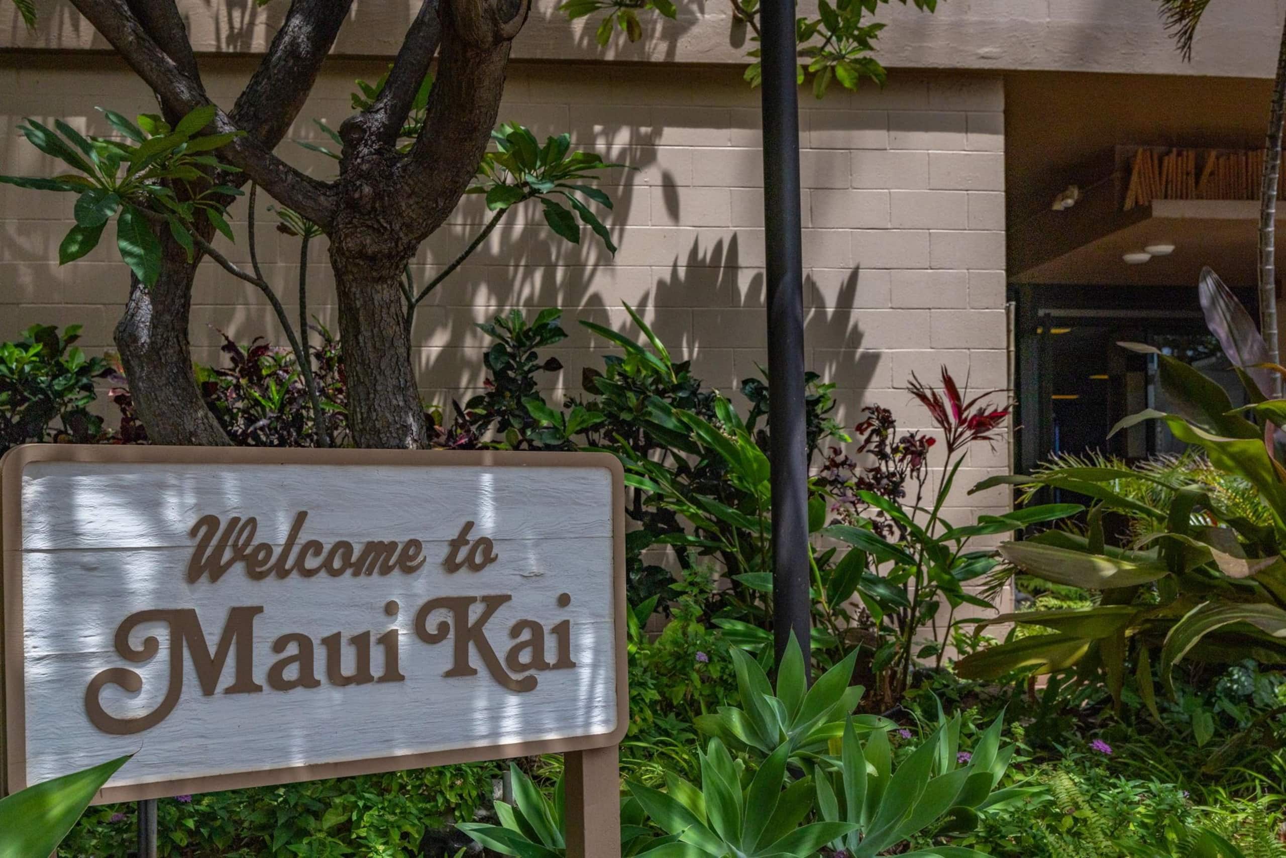 Condo in Lahaina · ★4.97 · 1 bedroom · 2 beds · 1 bath - Image 48