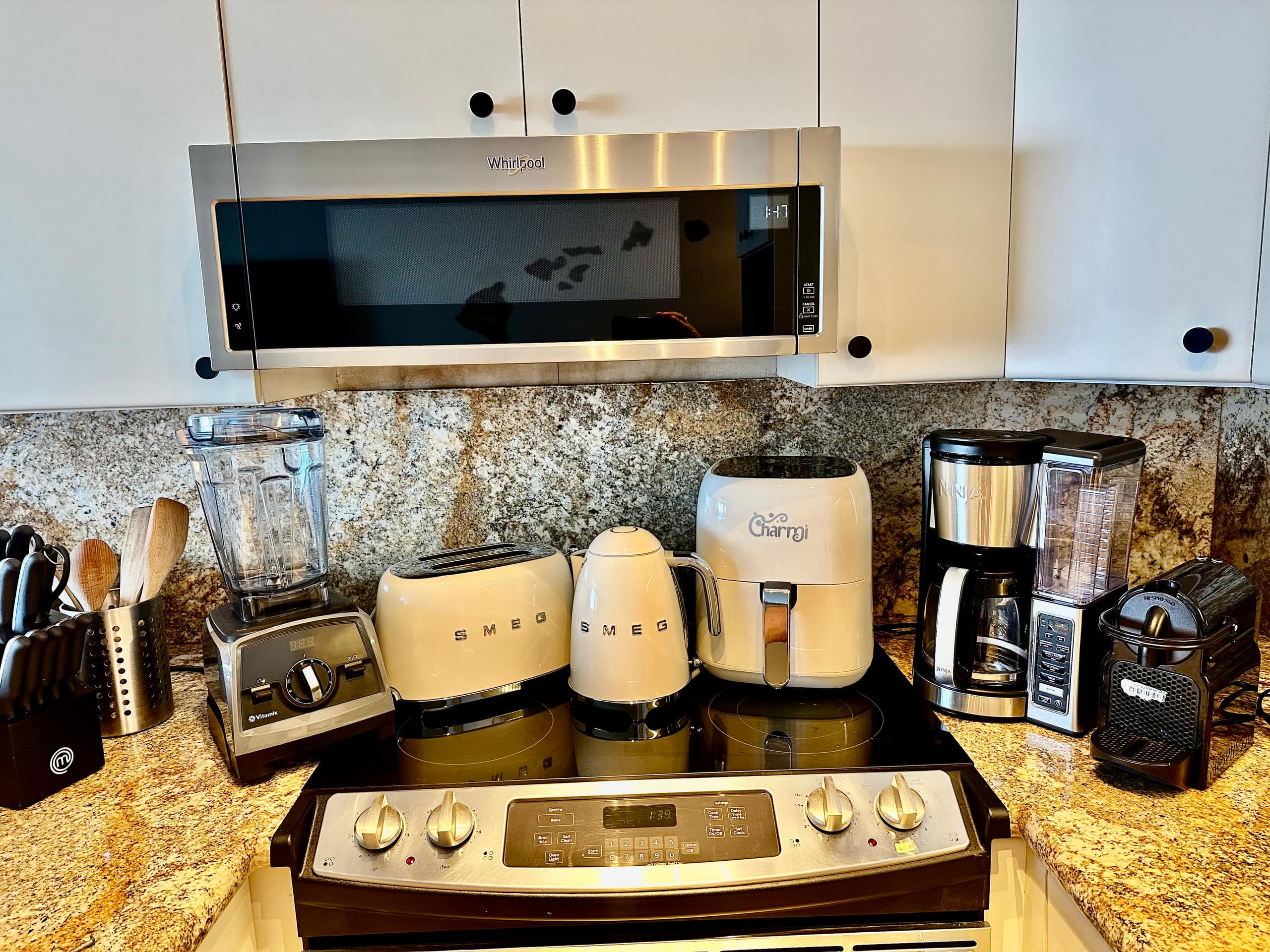 Condo in Lahaina · ★4.97 · 1 bedroom · 2 beds · 1 bath - Image 11