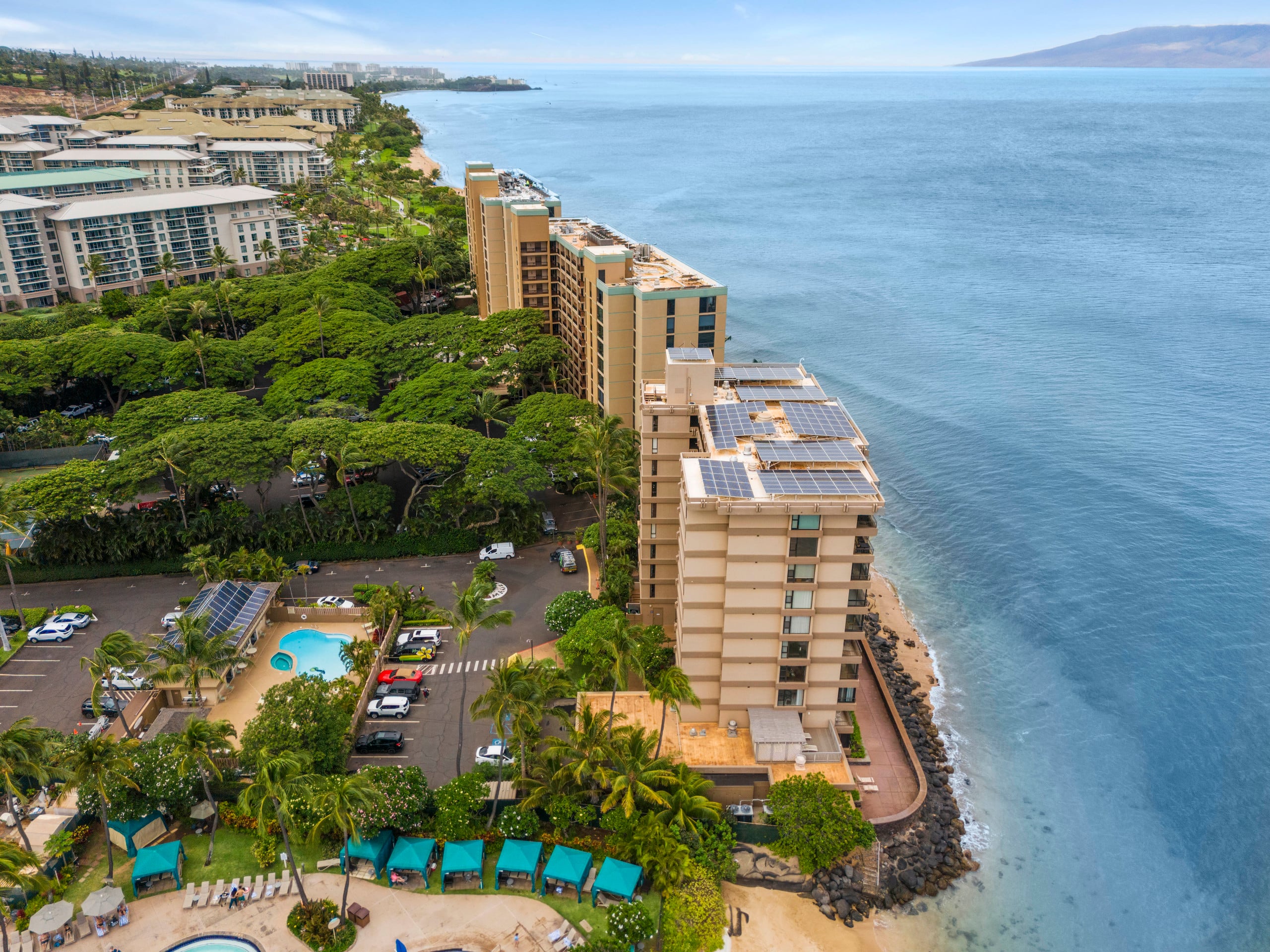 Condo in Lahaina · ★4.97 · 1 bedroom · 2 beds · 1 bath - Image 47