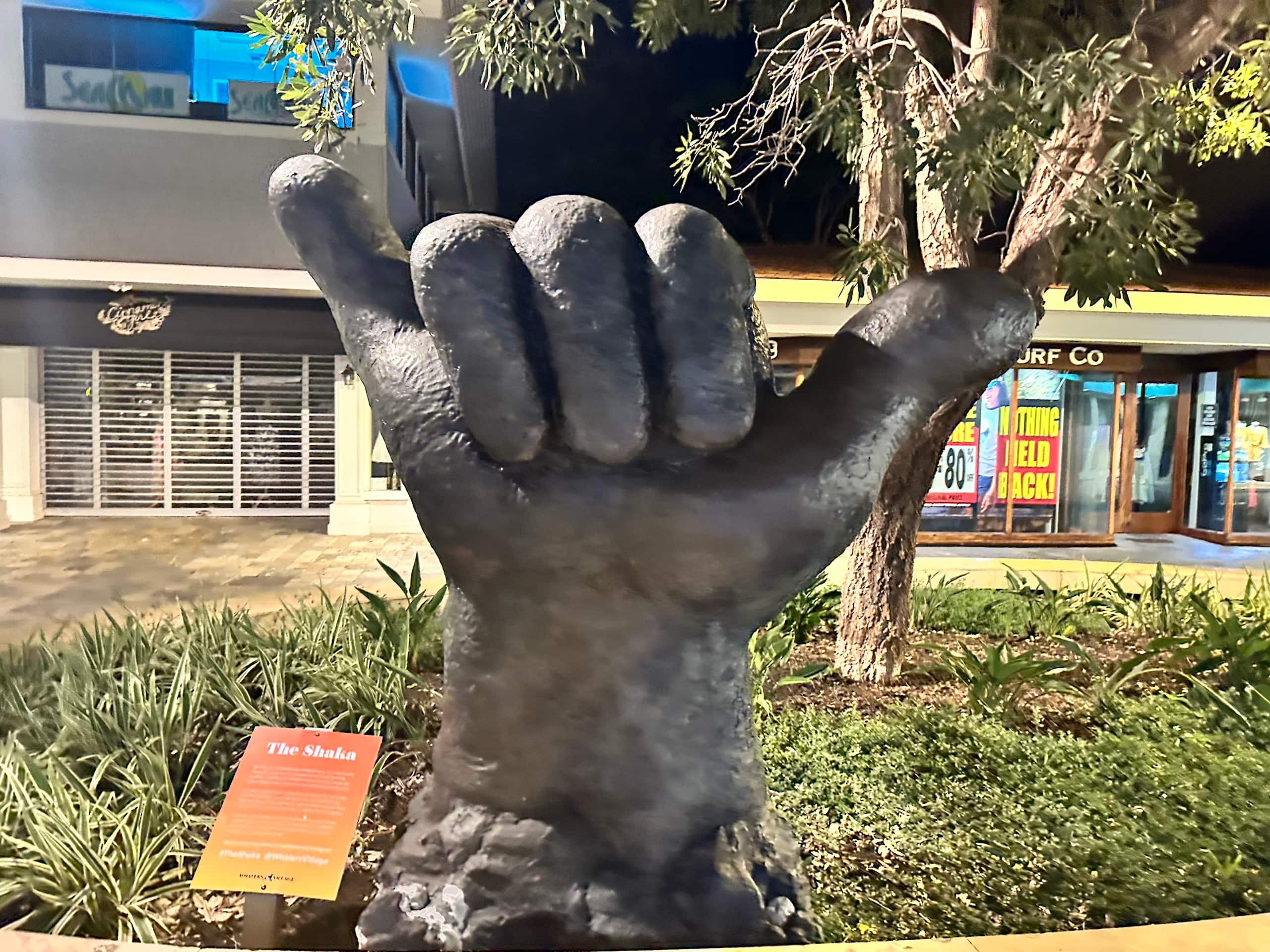 Condo in Lahaina · ★4.97 · 1 bedroom · 2 beds · 1 bath - Image 78