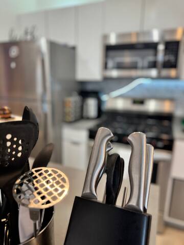 Crossing winds gallery image 3