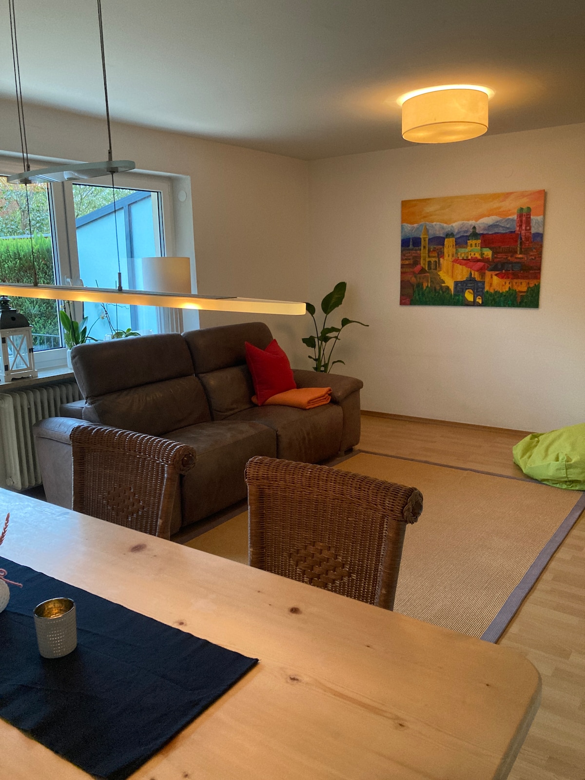 Leistungsstarkes Airbnb: Oberhaching ~ quiet and close to the city ~ 4 people + 1 in München