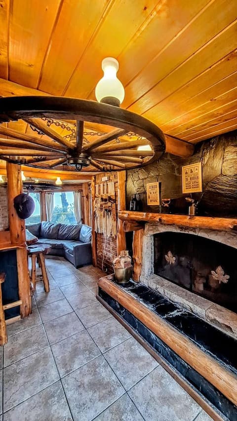 Top Airbnb: CANLLAC HOUSE - WITH LAKE COAST - PANORAMIC VIEW en Departamento Bariloche