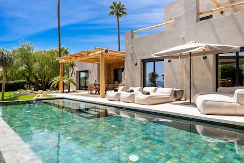 Casa Prana: Centrally located sublime villa