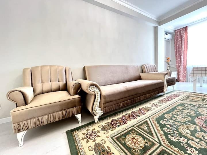 Super Large, Cozy - Bishkek