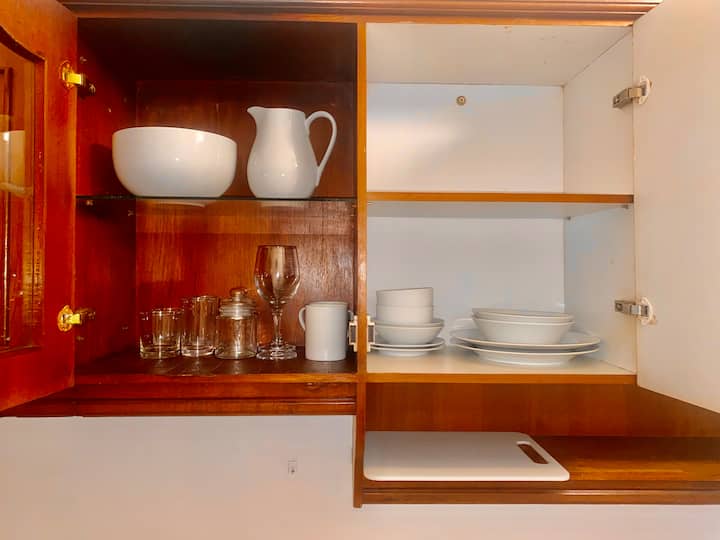Central Colombo Rooms For Up-to 8 People - Colombo