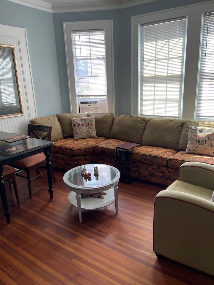 Xtra Big Studio W/ Cooks Kitchen - Greenville, SC