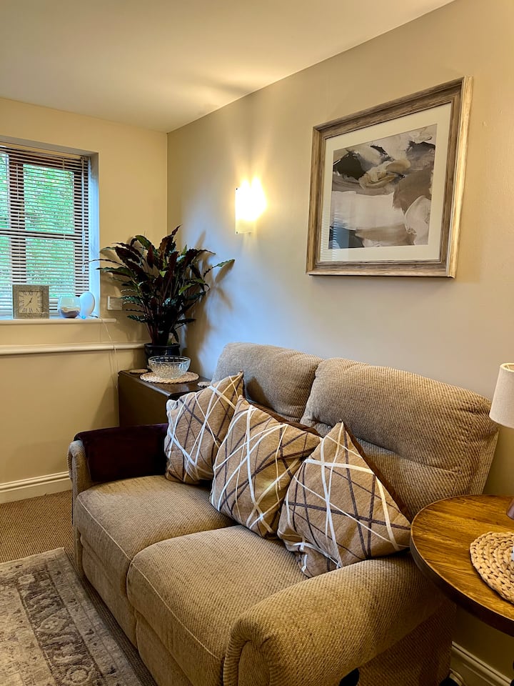 The Smithy - Cosy & Pub Side - Cotswolds