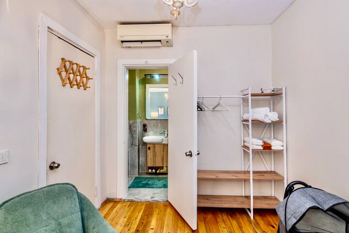 Central 5 BR,5Bath,6AC Triplex Near Galata Tower gallery image 3