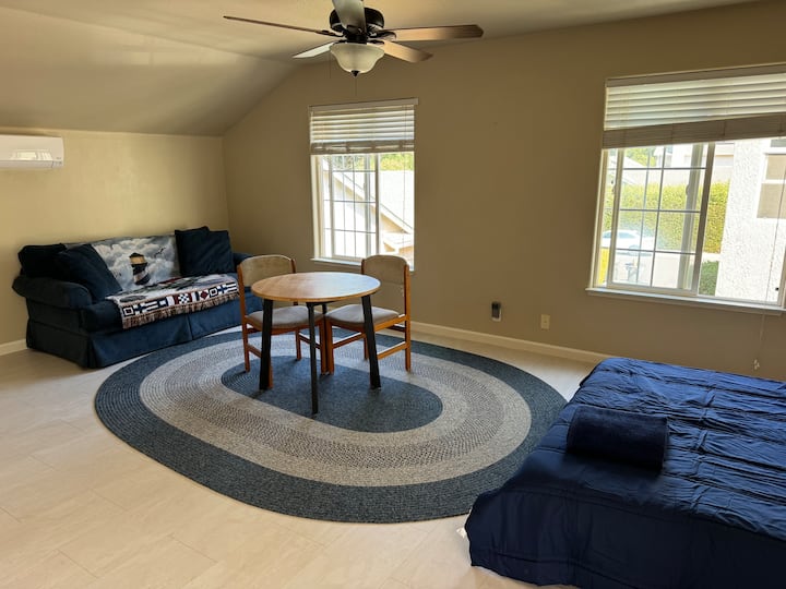 Davis Guesthouse Getaway - Davis, CA
