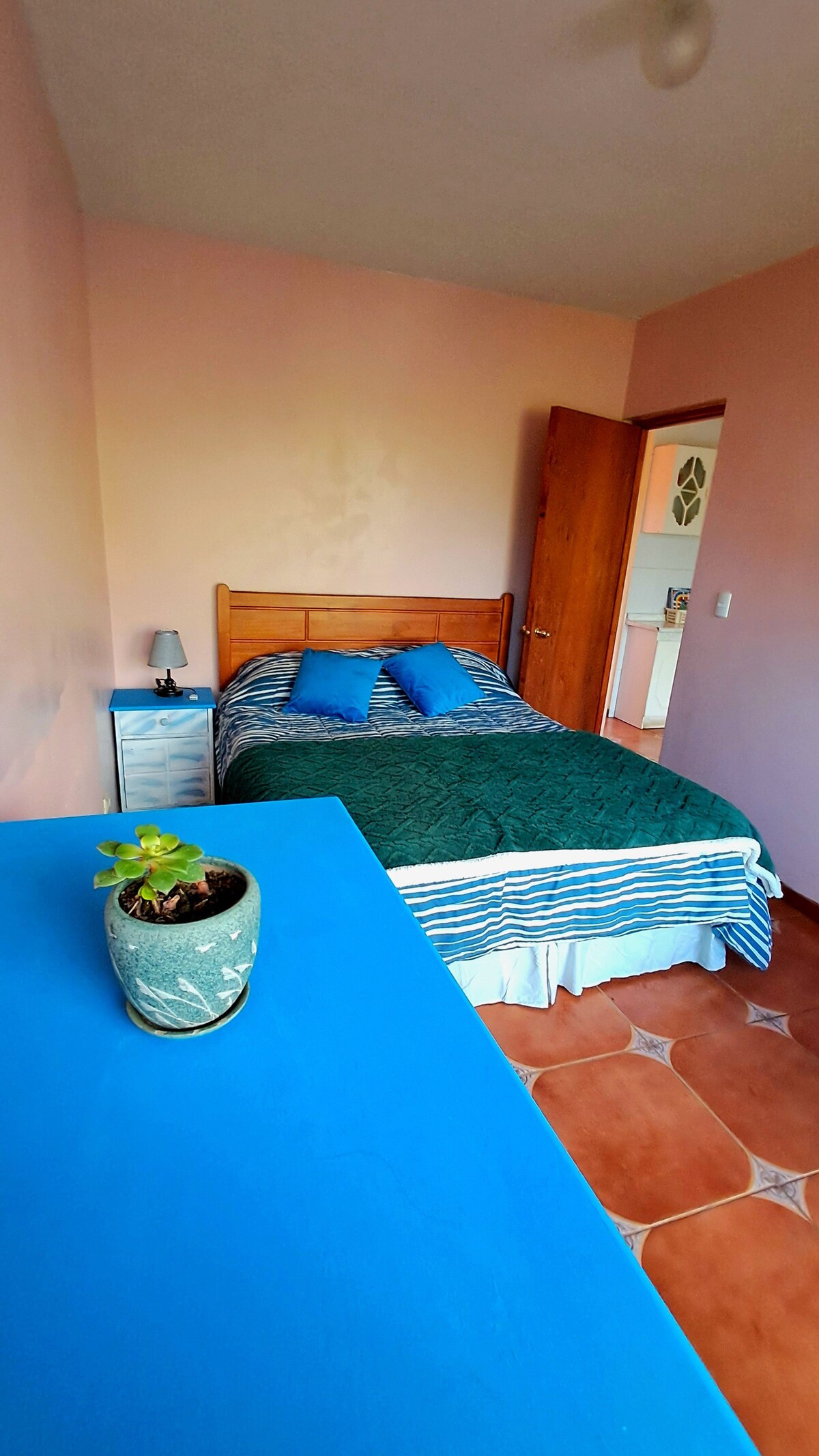 საძინებელი 2