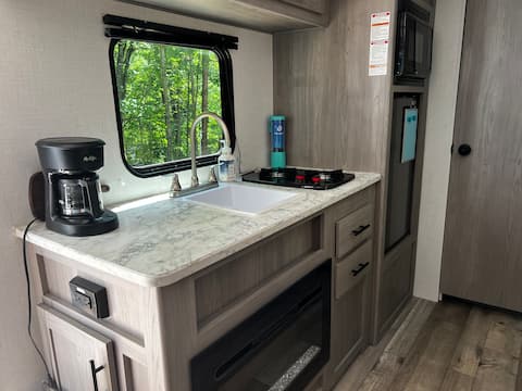 Top Airbnb: Coleman Flats in Dillsboro