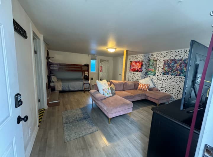 Cozy In Mac~ No Extra Fees - McMinnville, OR