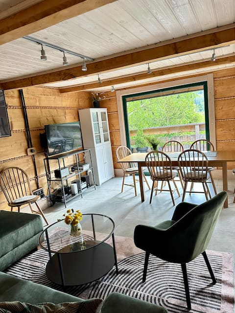 Top performing Airbnb: Cottage in Szczyrk sauna & hot tub in Szczyrk