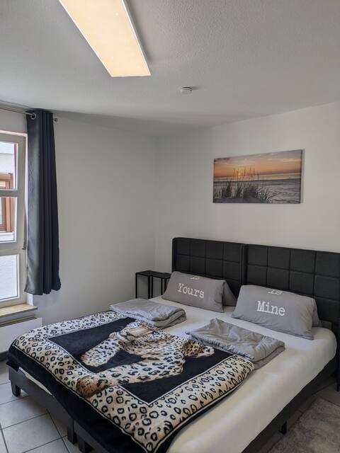 103 sqm apartment near Audi, black IT