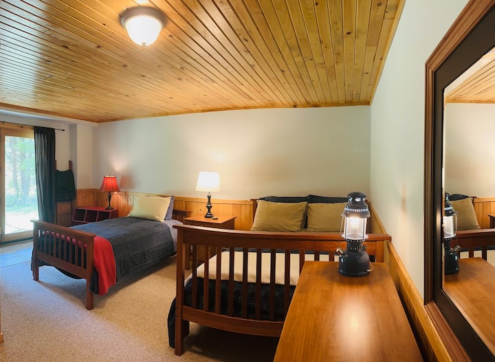 საძინებელი 1