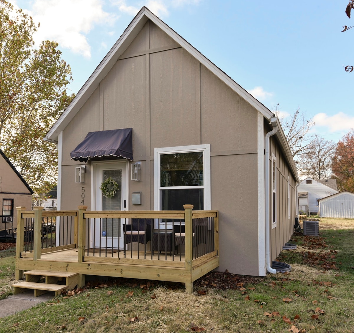 Convenient & Cozy Shotgun Home - Houses for Rent in Monett, Missouri,  United States - Airbnb