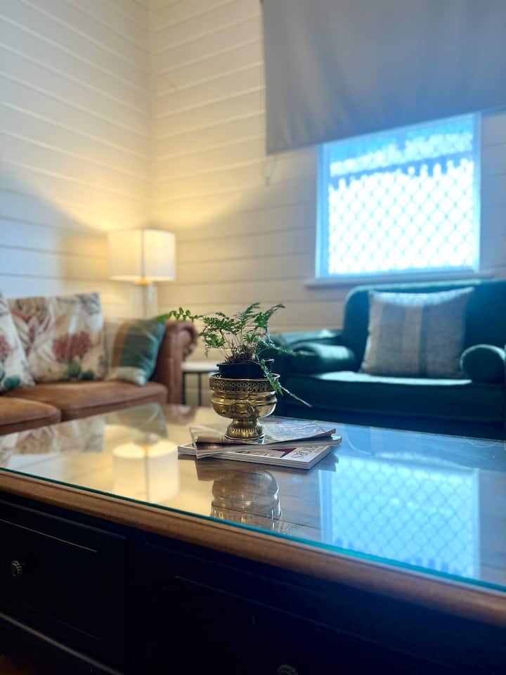 The Cottage On Cambridge - Cozy Cbd Convenience - Rockhampton