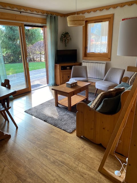 Top performing Airbnb: Comfortable stay and amazing views! in Samoëns