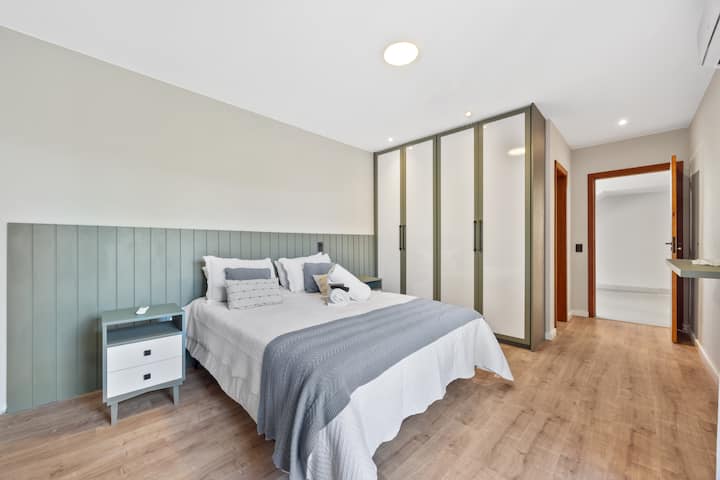 საძინებელი 4