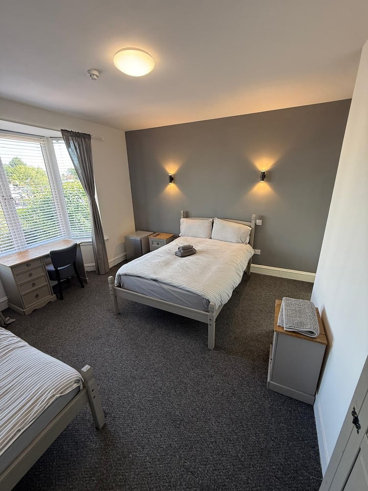 173 1triple Ensuite Room Kirkcaldy.fab 4 Edinburgh - Kirkcaldy
