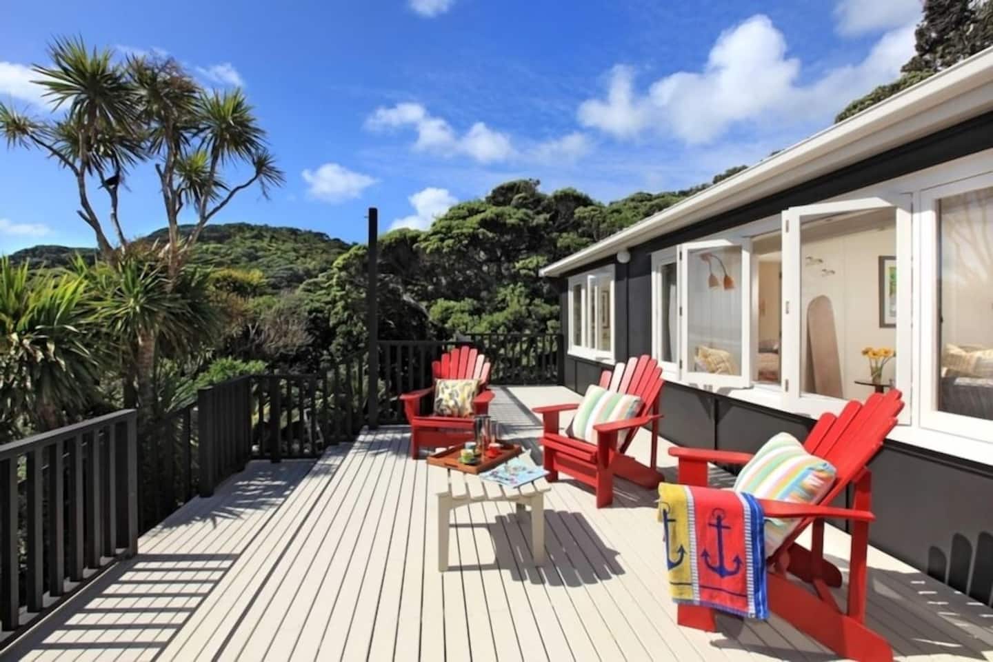A Perfect Place In Piha.
1930’s Kiwi Bach. 5