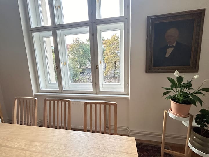 Discover secrets of Prague while staying in immediate vicinity of Old Town attractions. Enjoy views from the large windows of 2BDR suite, use 2 baths and enjoy well 