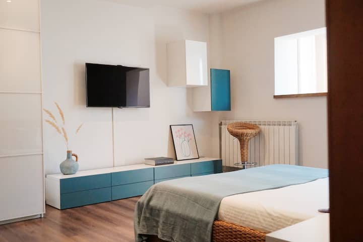 Euphoria Cosy Studio: Walk To Old Town - Roemenië
