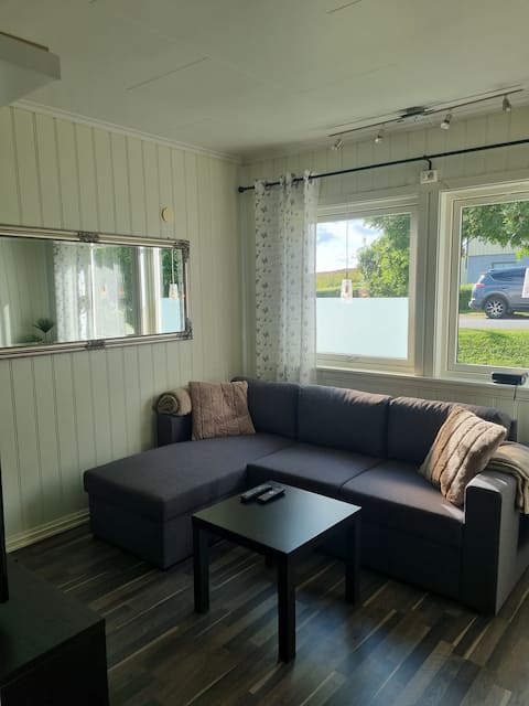 Great apartment in tour area