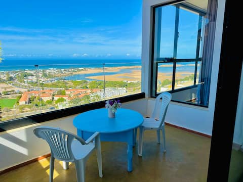 Successful Airbnb property: Les Vagues Apartment Sea View for families in Loualidia