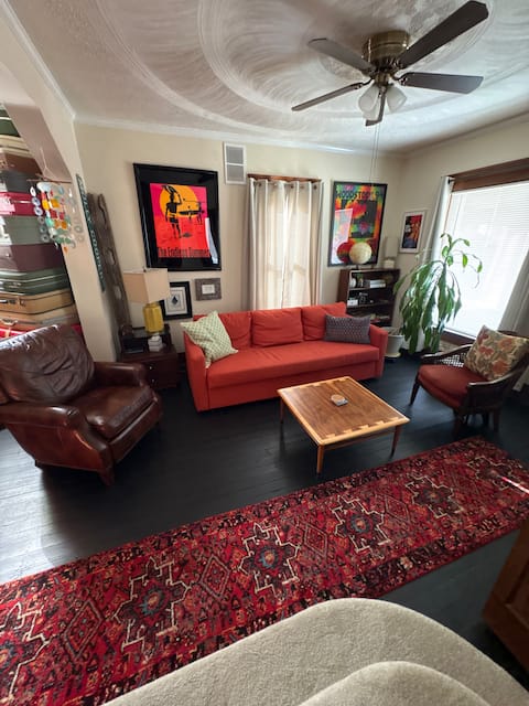 Harold’s Place-no extra fees!