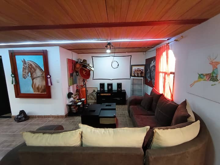Aire Puro, Luciérnagas, Jacuzzi, Sauna Y Asador - Fusagasugá