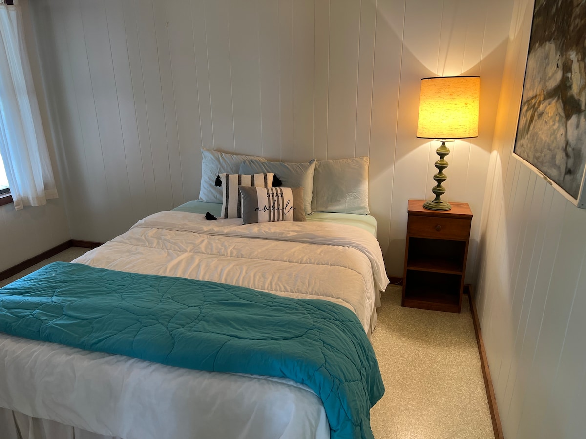 საძინებელი 4