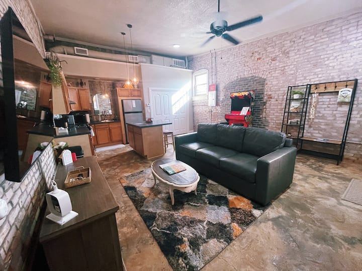 The Nest At Main Street Suites - Fort Smith, AR