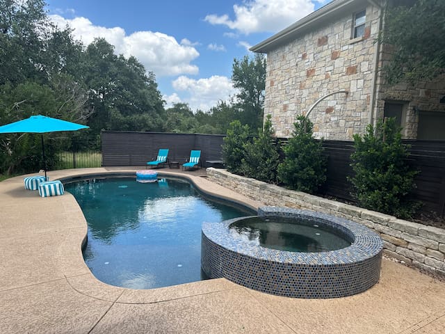Large House w/Stunning Pool on ATX Greenbelt