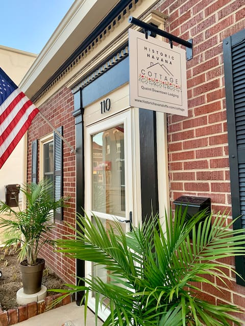 Downtown Havana Cottage & Patio