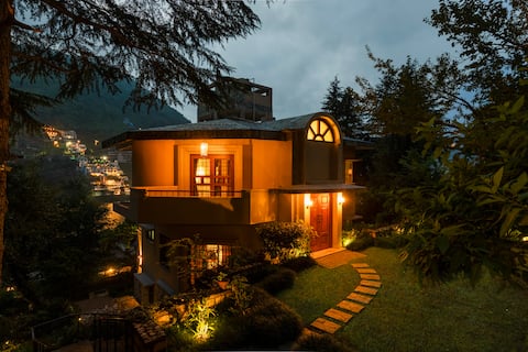 4-BHK Garden & Lake View Studio room