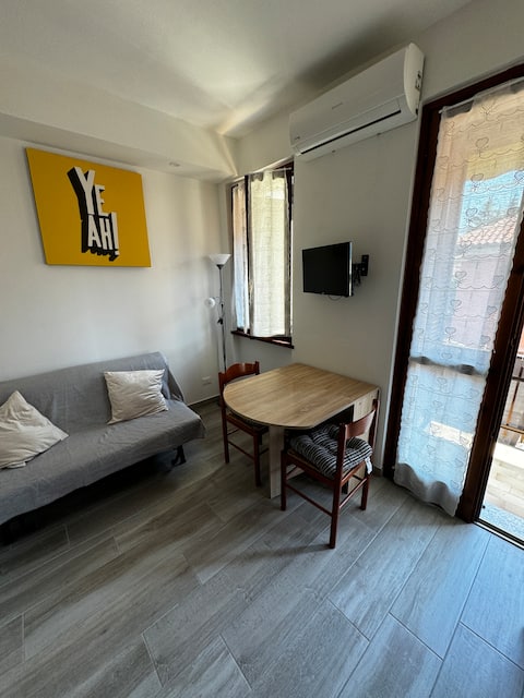 Popular Airbnb listing: Nora Bergamo Residence in Bergamo
