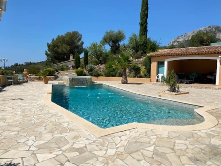 Grand Studio De 50m² Dans Un Mas Provençal - Toulon