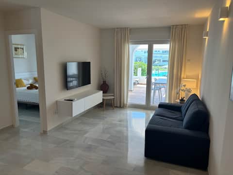 Propiedad de Airbnb exitosa: Jon's apartments on La Barrosa beach, Apt. en Chiclana De La Frontera