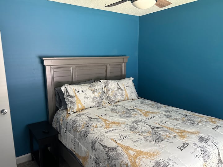 Ახალი საწოლი 152 × 203 სმ 