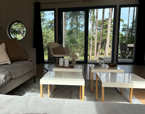 Popular Airbnb listing: Villa 33 on the Golf des Pins in Neufchâtel Hardelot