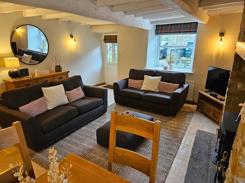 Top performing Airbnb: Dales Cottage — Hawes in Hawes