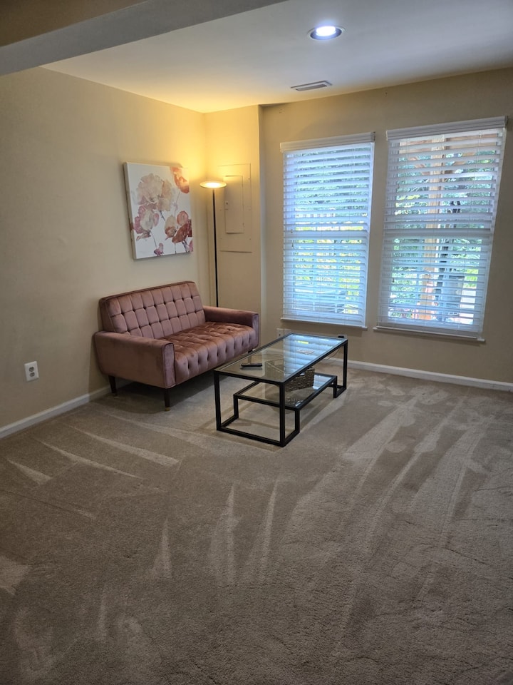 Private Room In The Heart Of Manassas - Manassas, VA