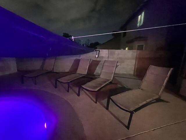 Casita vegas with Pool gallery image 4