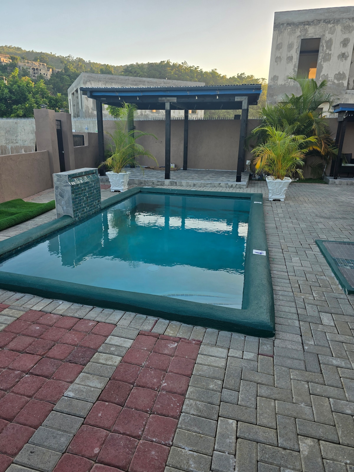 Zoe's Villa (Private Pool)Gated Oasis Ocho Rios! - Houses for Rent